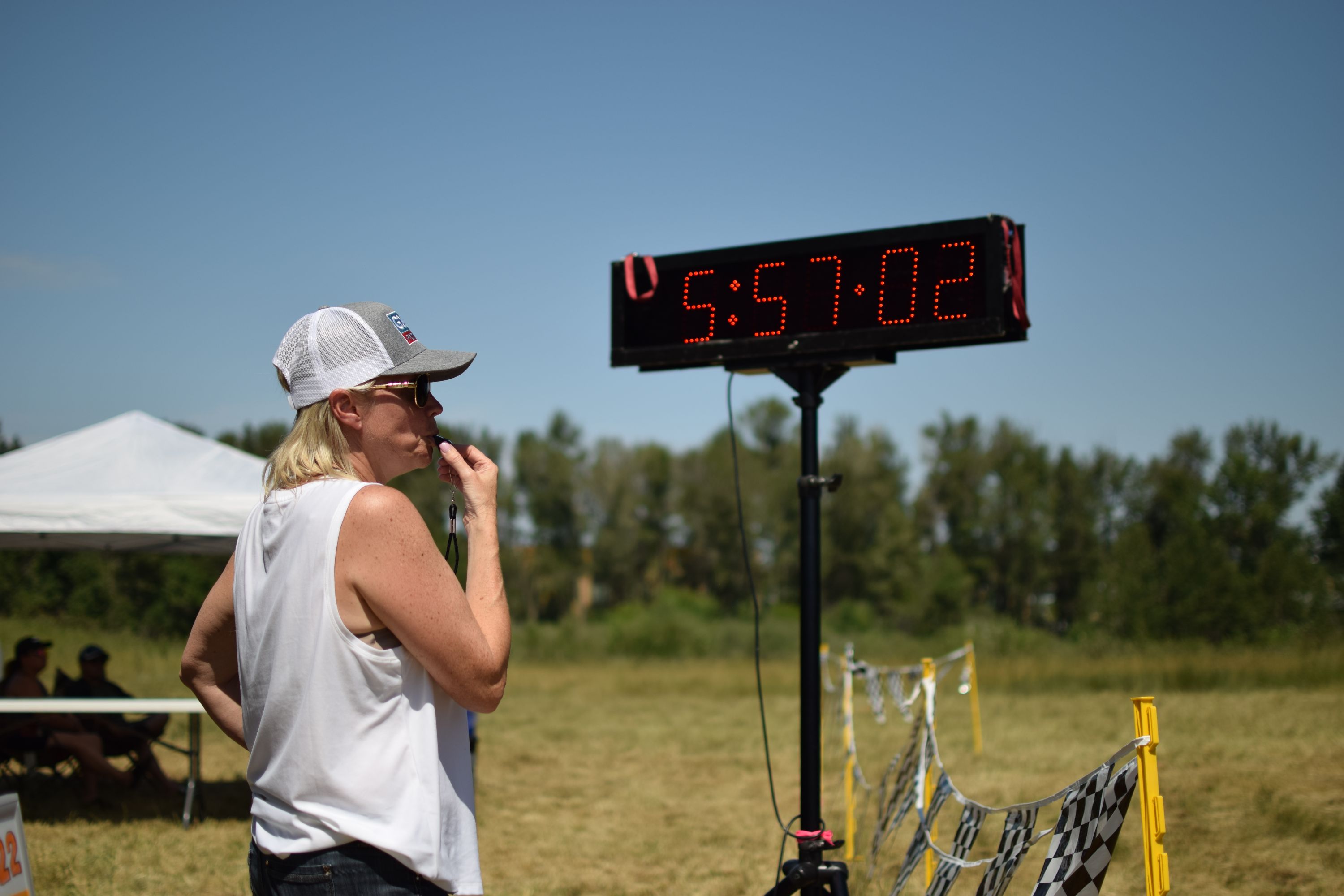 GALLERY Runners battle the elements for over 24 hours in Backyard